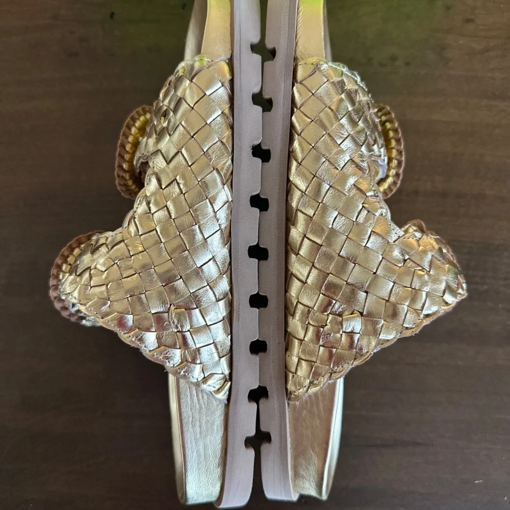 Sam Edelman Tiffanie Slide Footbed Sandal Slide Bright Gold Leather Sz 6.5 NEW - Picture 3 of 9